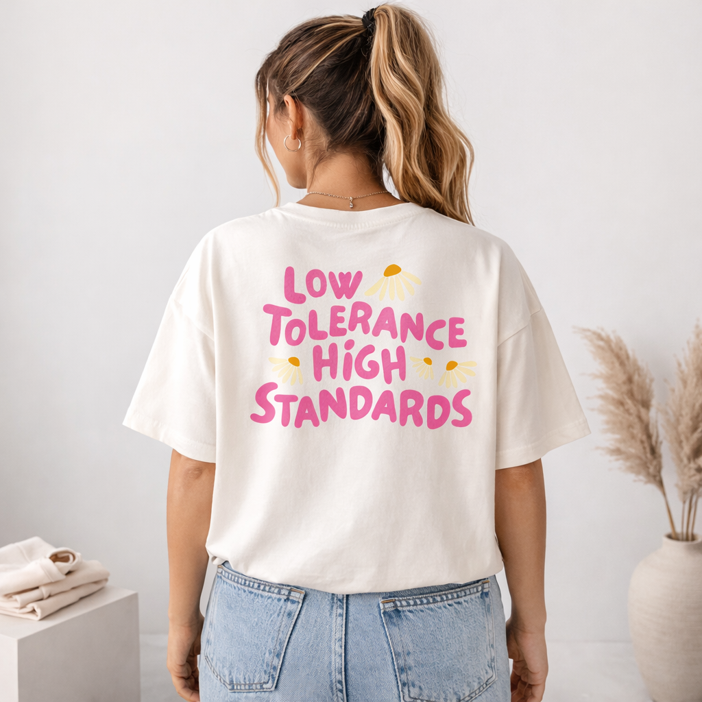 Bügelbild - Low Tolerance, high Standards Pink (groß)